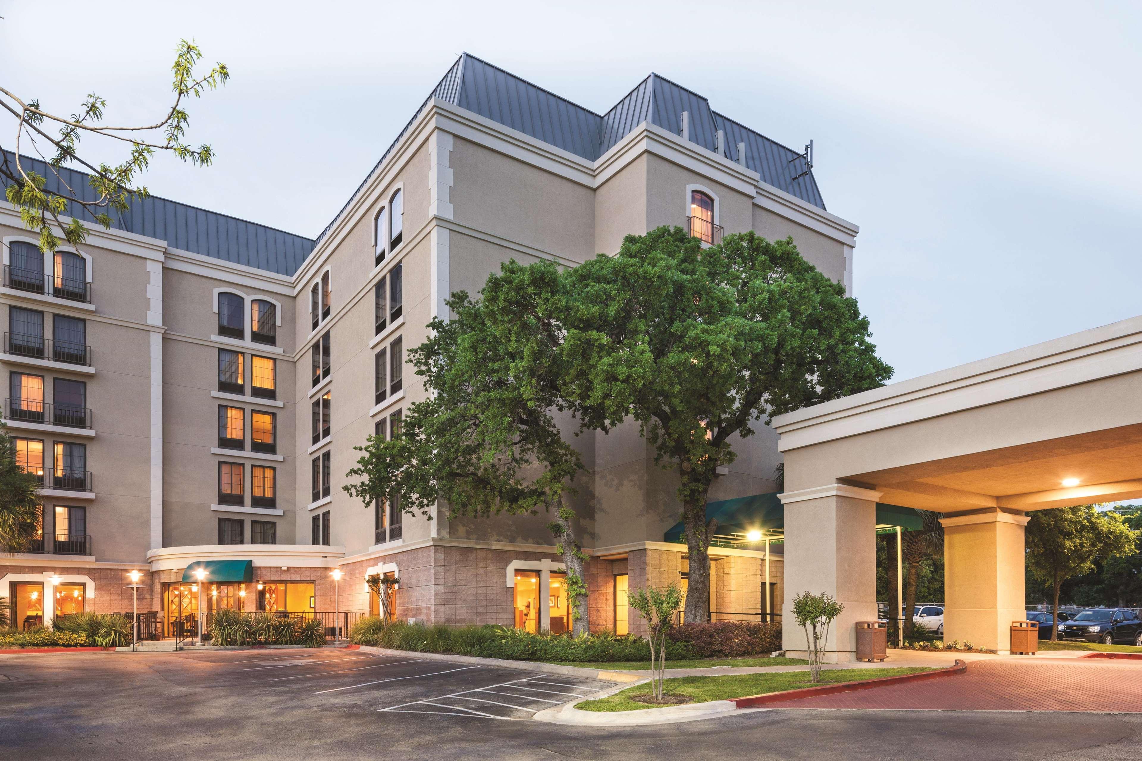 Doubletree By Hilton Austin-University Area Eksteriør bilde